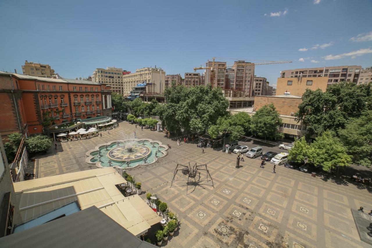 Moscow Boutique Hotel Yerevan Exterior photo